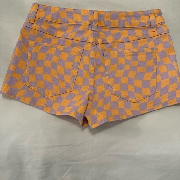 NWOT Forever 21 girl’s retro geometric color checkered denim shorts - size US25 - Picture 3 of 5